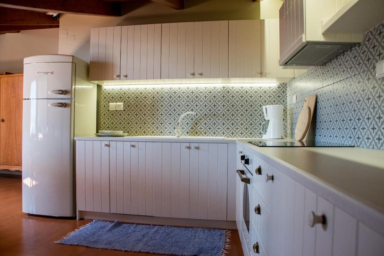 Appartamento Country Style Attic In The Heart Of Preveza Esterno foto