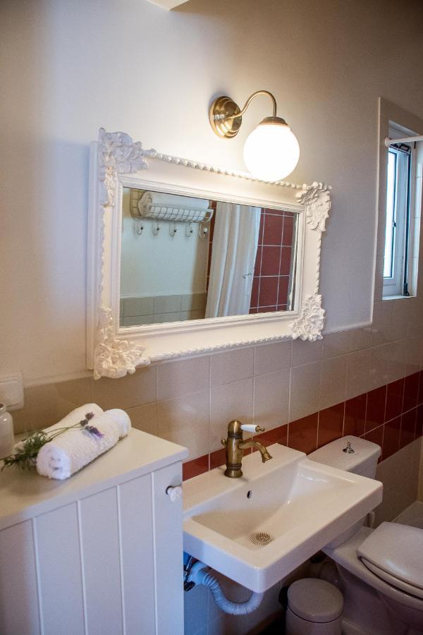 Appartamento Country Style Attic In The Heart Of Preveza Esterno foto
