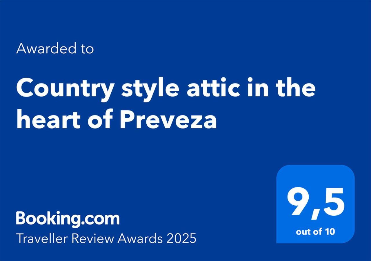 Appartamento Country Style Attic In The Heart Of Preveza Esterno foto